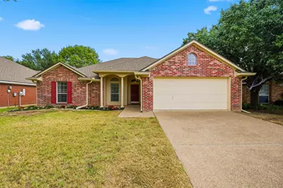 2912 Comanche Trail, Waco, TX 76712 - Photo 1