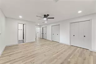 810 Sharpshire St, Grand Prairie, TX 75050 - Photo 31