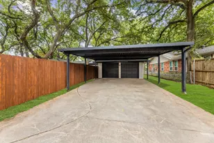 810 Sharpshire St, Grand Prairie, TX 75050 - Photo 39