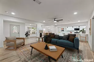 810 Sharpshire St, Grand Prairie, TX 75050 - Photo 5