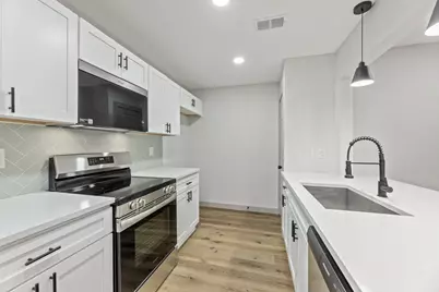 810 Sharpshire Street, Grand Prairie, TX 75050 - Photo 15