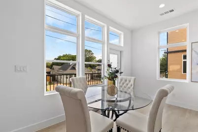 727 W 10th Street #101, Dallas, TX 75208 - Photo 15