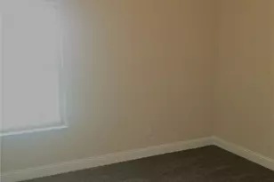 559 Waterloo Dr, Lewisville, TX 75067 - Photo 5