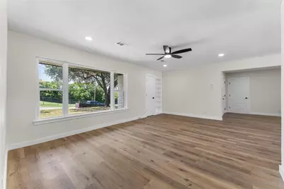 720 Burleson Street, Grand Prairie, TX 75050 - Photo 15