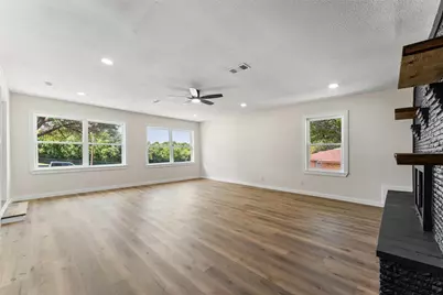 720 Burleson Street, Grand Prairie, TX 75050 - Photo 7