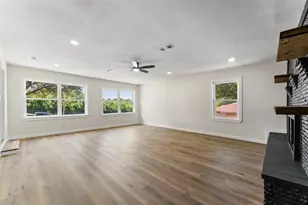 720 Burleson St, Grand Prairie, TX 75050 - Photo 7