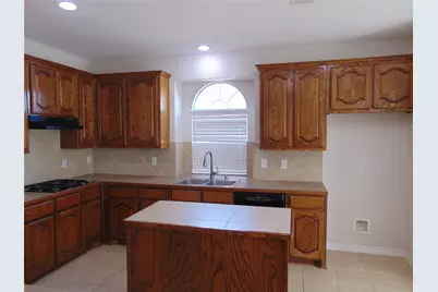 212 Crystal Lake Drive, DeSoto, TX 75115 - Photo 15