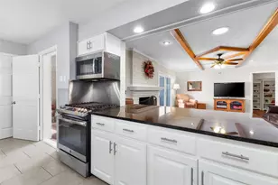 6305 Annapolis Ln, Dallas, TX 75214 - Photo 5