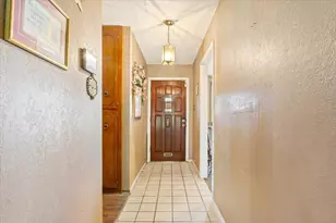 525 San Antonio St, Marlin, TX 76661 - Photo 5