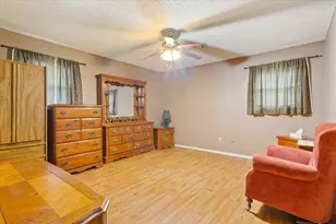 525 San Antonio St, Marlin, TX 76661 - Photo 15