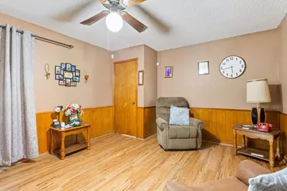 525 San Antonio Street, Marlin, TX 76661 - Photo 9