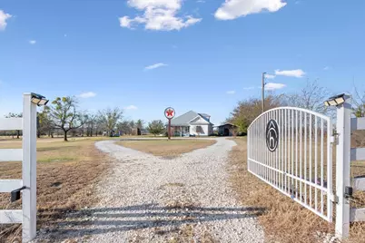 1591 Highway 144, Meridian, TX 76665 - Photo 3