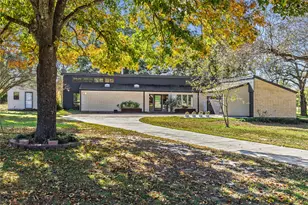 3092 Woodglen Dr, Commerce, TX 75428 - Photo 3