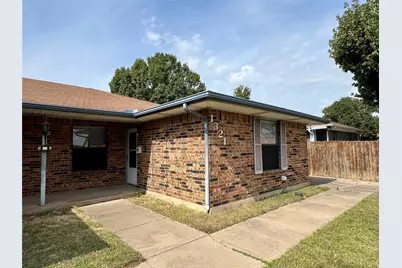 1321 Darr Street, Irving, TX 75061 - Photo 1