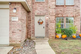 10660 Flagstaff Run, Fort Worth, TX 76140 - Photo 3