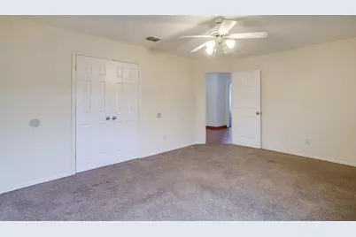 10660 Flagstaff Run, Fort Worth, TX 76140 - Photo 15