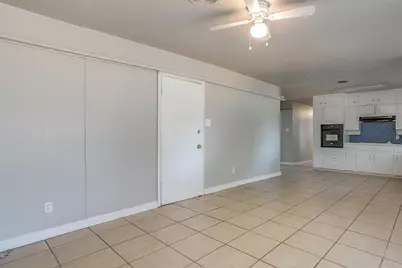 5608 Trail Lake Drive, Fort Worth, TX 76133 - Photo 11