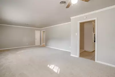 5608 Trail Lake Drive, Fort Worth, TX 76133 - Photo 5