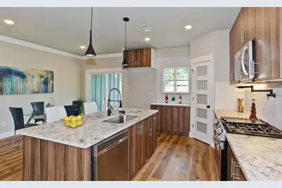 717 Sunset Avenue, Dallas, TX 75208 - Photo 5