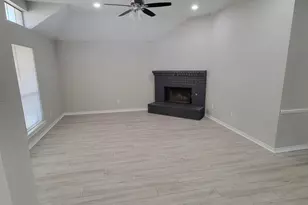 1301 Mallard Dr, DeSoto, TX 75115 - Photo 3