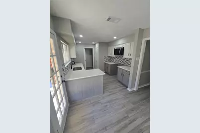 1301 Mallard Drive, DeSoto, TX 75115 - Photo 7