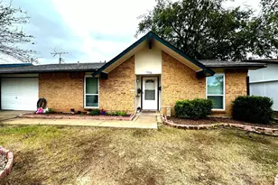 1008 Hillwood Dr, Lewisville, TX 75067 - Photo 15