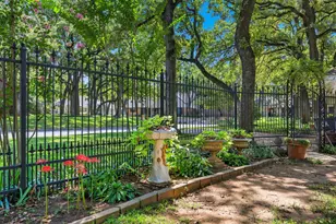 2419 Villa Vera Dr, Arlington, TX 76017 - Photo 33