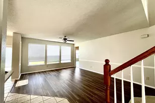 7728 Parkwood Plaza Dr, Fort Worth, TX 76137 - Photo 11