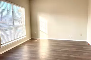 7728 Parkwood Plaza Dr, Fort Worth, TX 76137 - Photo 5