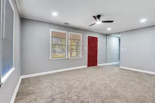 421 W 8th St, Lancaster, TX 75146 - Photo 7