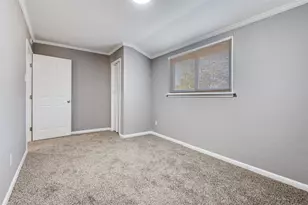 421 W 8th St, Lancaster, TX 75146 - Photo 15