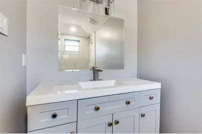 421 W 8th Street, Lancaster, TX 75146 - Photo 21