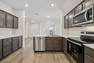 609 Gracious Gln, Lavon, TX 75166 - Photo 11