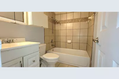 2231 Ridgedale Drive, Carrollton, TX 75006 - Photo 9