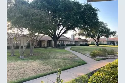 1913 Wyndemere Lane, Garland, TX 75042 - Photo 11