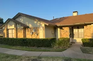 1913 Wyndemere Ln, Garland, TX 75042 - Photo 1