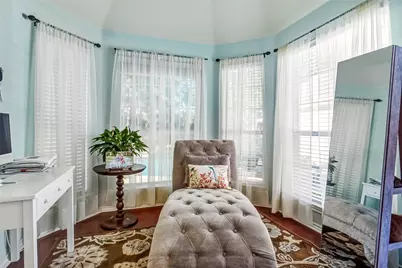 6908 Winthorp Drive, Arlington, TX 76001 - Photo 19