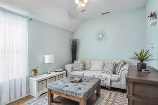 6908 Winthorp Dr, Arlington, TX 76001 - Photo 27