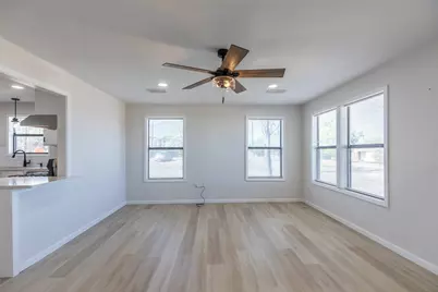 411 W New Mexico Avenue, Sweetwater, TX 79556 - Photo 17