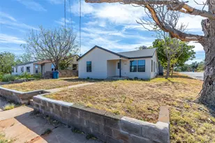 411 W New Mexico Ave, Sweetwater, TX 79556 - Photo 3