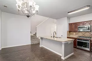 10005 Shelburne Rd, Fort Worth, TX 76244 - Photo 5