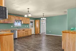 2600 Co Rd 417D, Henderson, TX 75654 - Photo 5