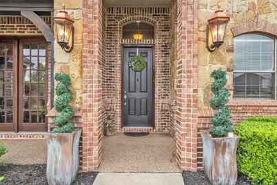 6936 Rocky Chris Court, Fort Worth, TX 76126 - Photo 3