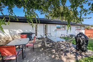 807 Poindexter Ave, Cleburne, TX 76033 - Photo 27