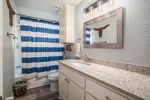 807 Poindexter Ave, Cleburne, TX 76033 - Photo 9