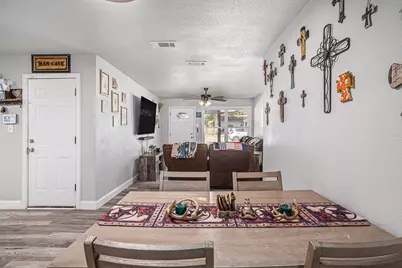 807 Poindexter Avenue, Cleburne, TX 76033 - Photo 23