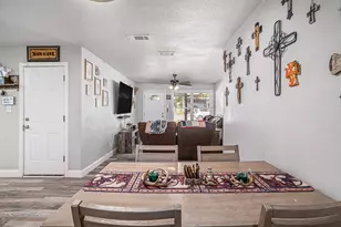 807 Poindexter Ave, Cleburne, TX 76033 - Photo 23