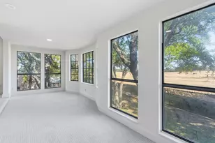 401 Rocky Canyon Ct, Arlington, TX 76011 - Photo 31