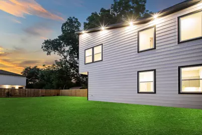 2503 Lawrence Street, Dallas, TX 75215 - Photo 7