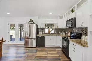 402 W Sam Rayburn Rd, Ector, TX 75439 - Photo 23